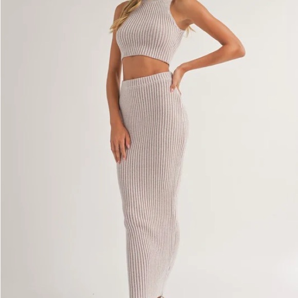 Sweater dress set - Picture 2 of 6